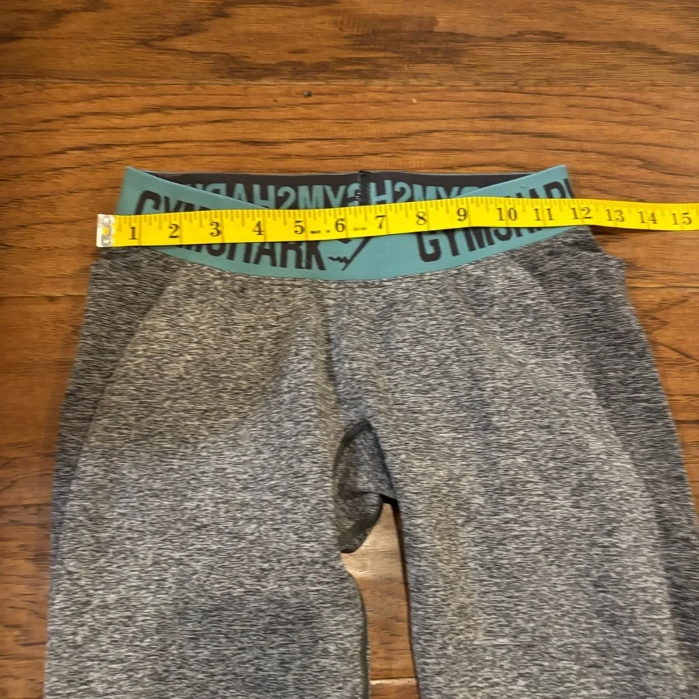 Gymshark Flex Leggings Teal Logo | Estimated Size Small - Picture 4 of 7